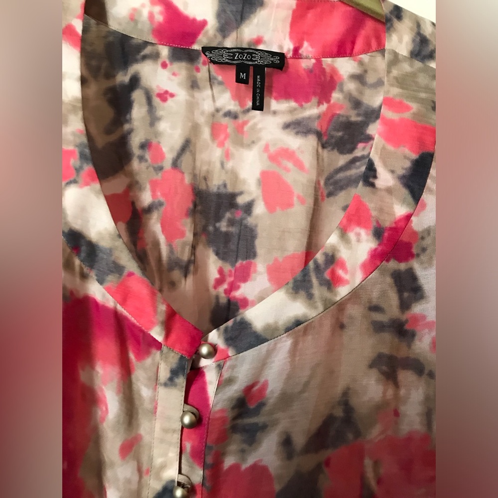 Pink and Gray Buttoned Blouse with Mandarin Collar